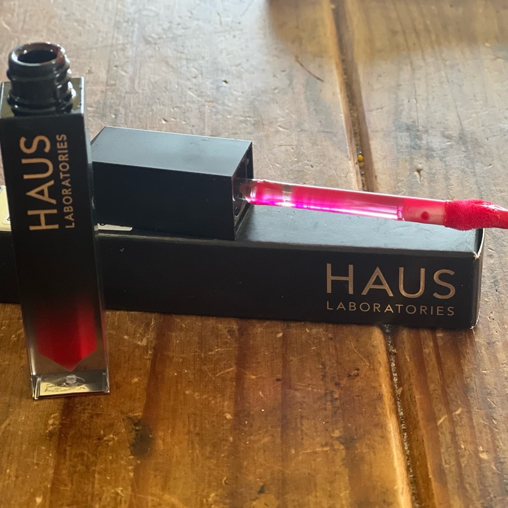Haus Laboratories Le Riot Lip Gloss in “Week”